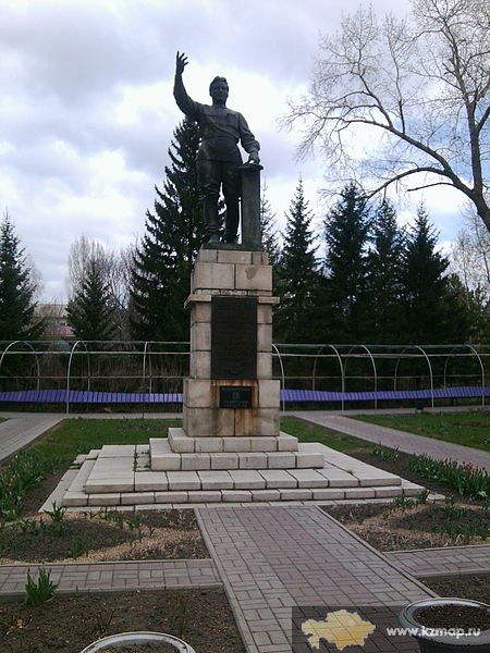Памятник Кирову С. М.